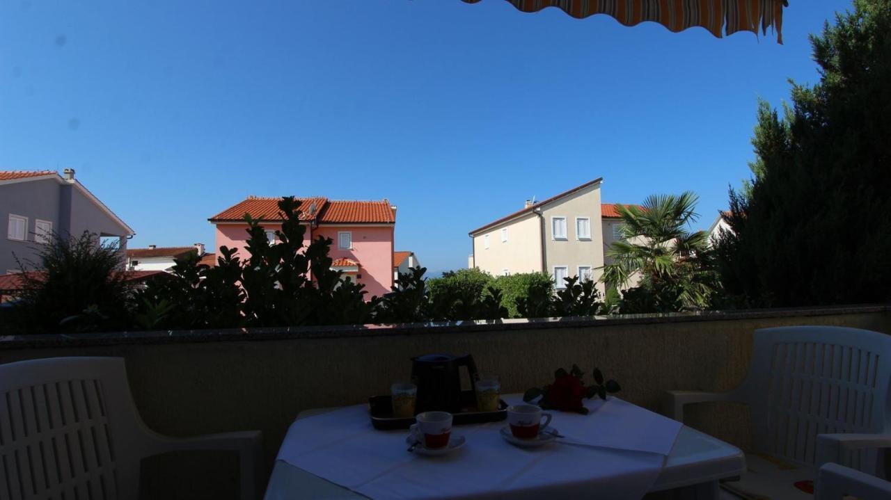 Apartments Grahovac Malinska Dış mekan fotoğraf